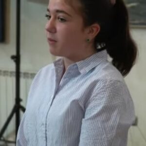 Емилија се пласирала на Окружно такмичење рецитатора